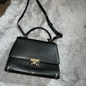 Henri Bendel hand bag with Crossbody strap